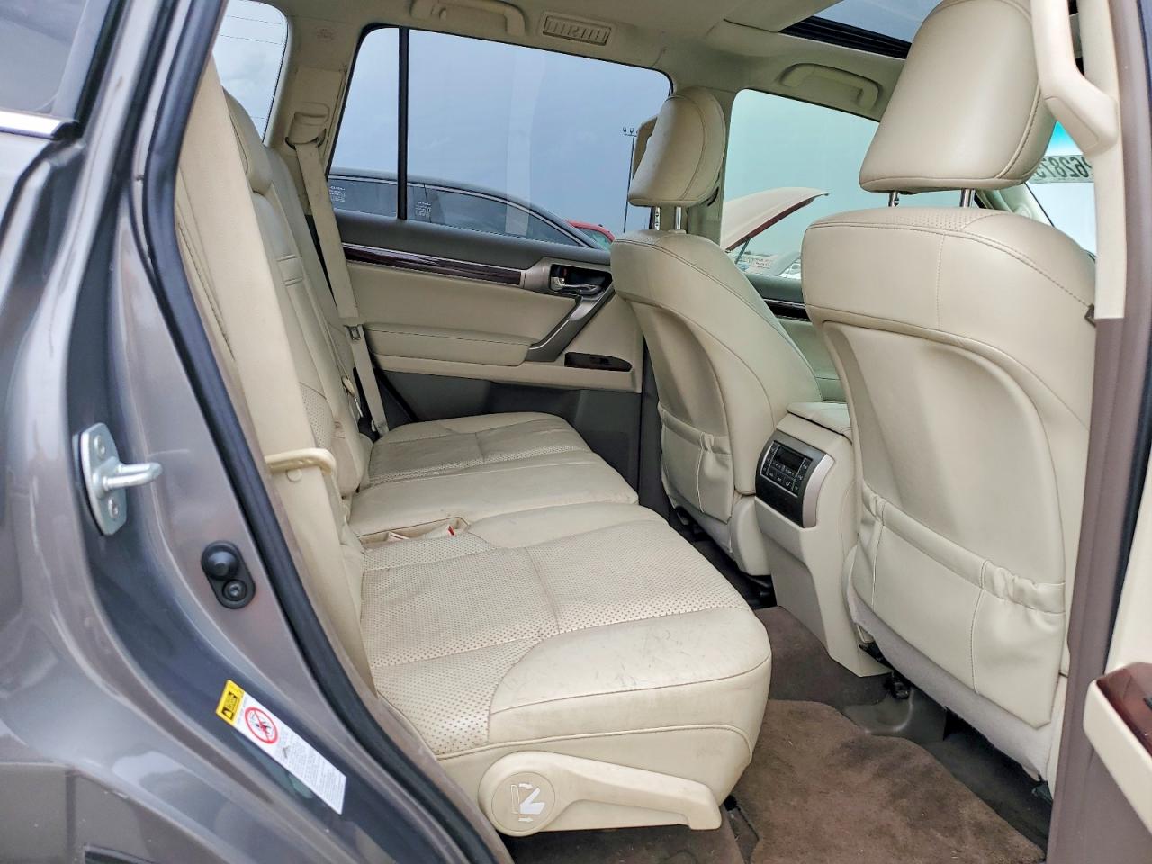 2012 LEXUS GX 460 photo 11