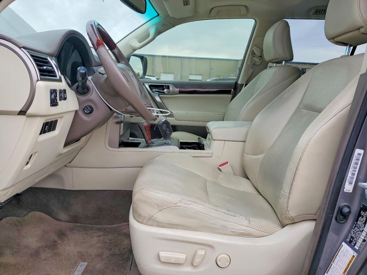 2012 LEXUS GX 460 photo 7