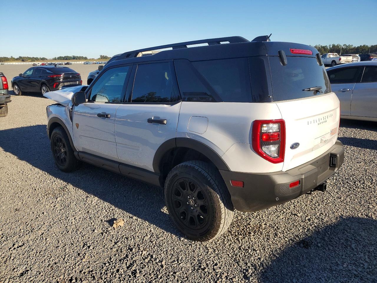 2025 FORD BRONCO SPORT BADLANDS photo 2