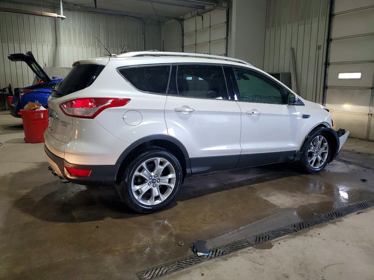 2014 FORD ESCAPE TITANIUM photo 5