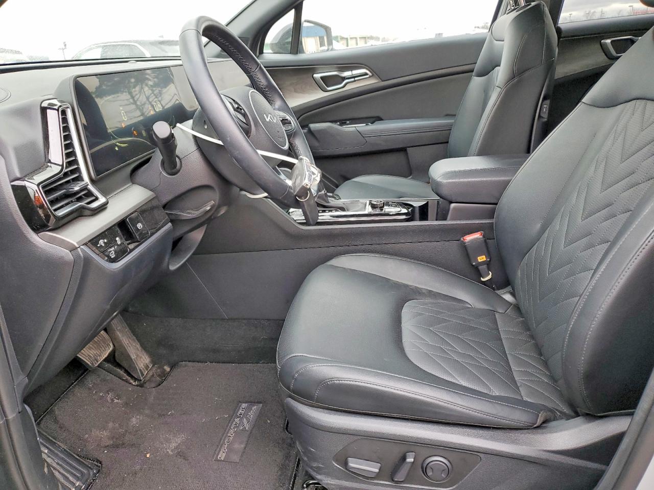 2025 KIA SPORTAGE X LINE photo 19