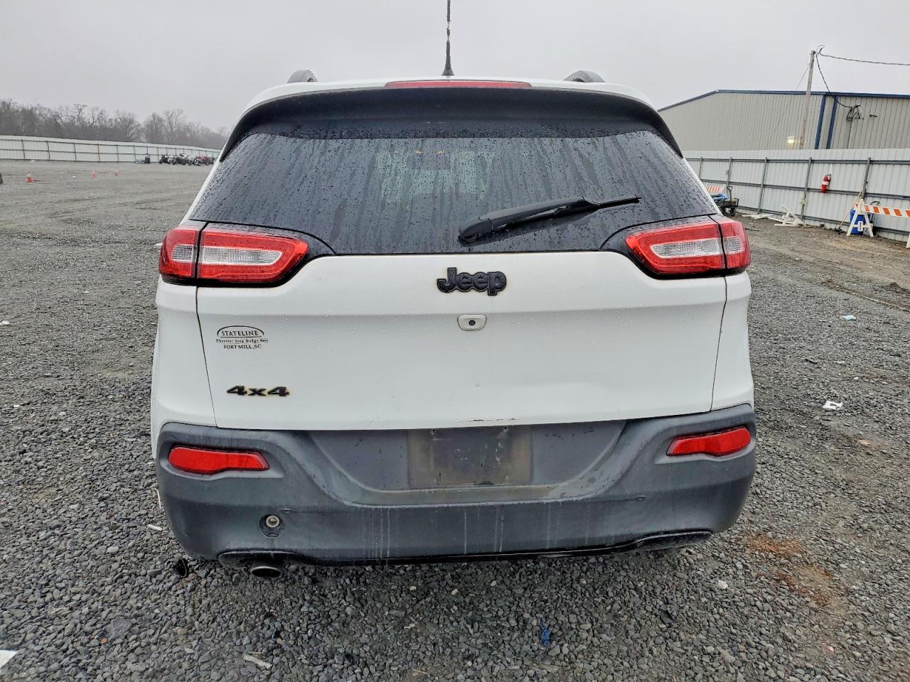 2016 JEEP CHEROKEE SPORT photo 6