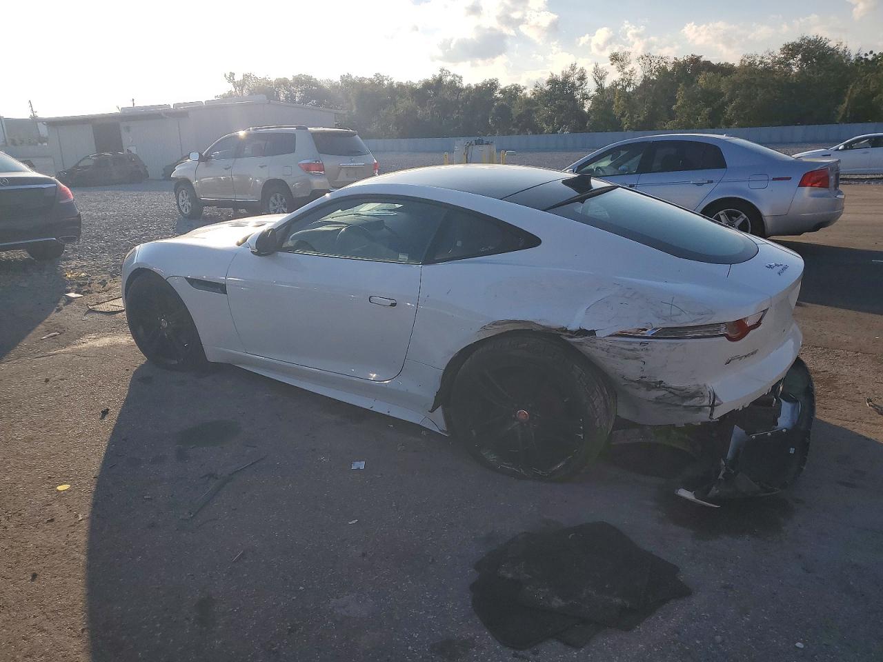 2016 JAGUAR F-TYPE photo 2