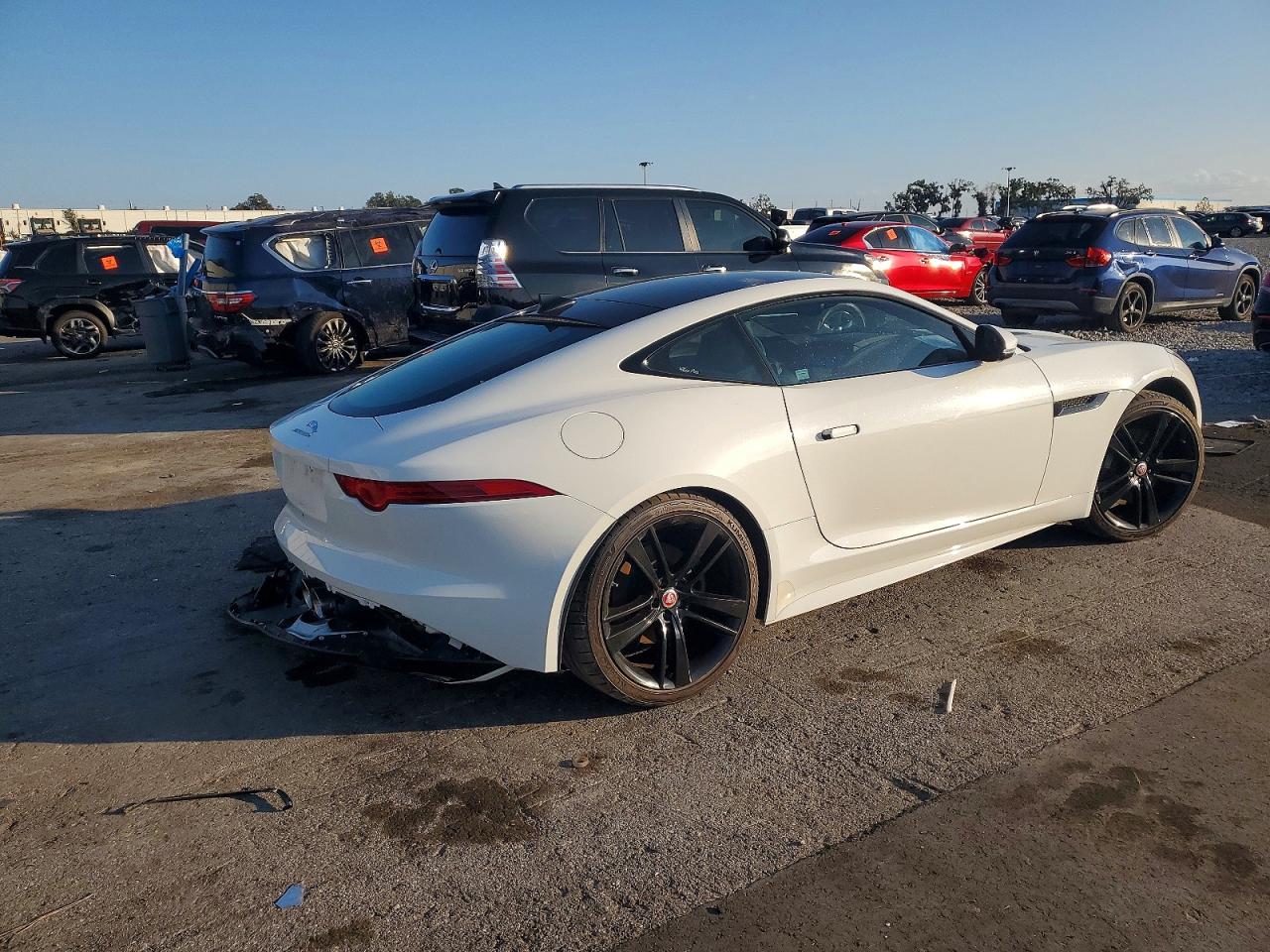 2016 JAGUAR F-TYPE photo 3