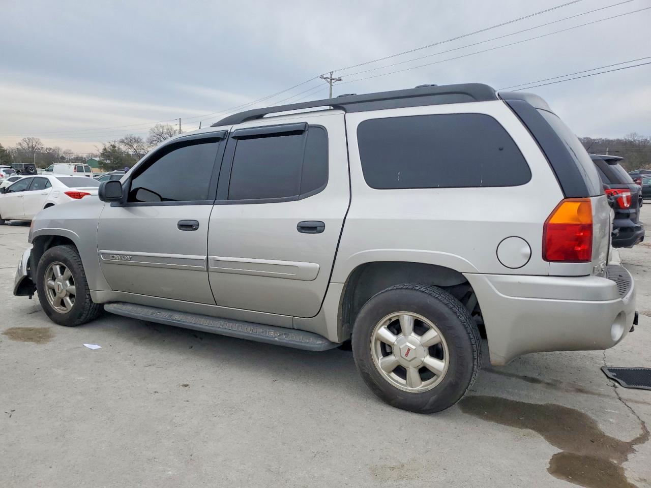 2004 GMC ENVOY XL photo 3