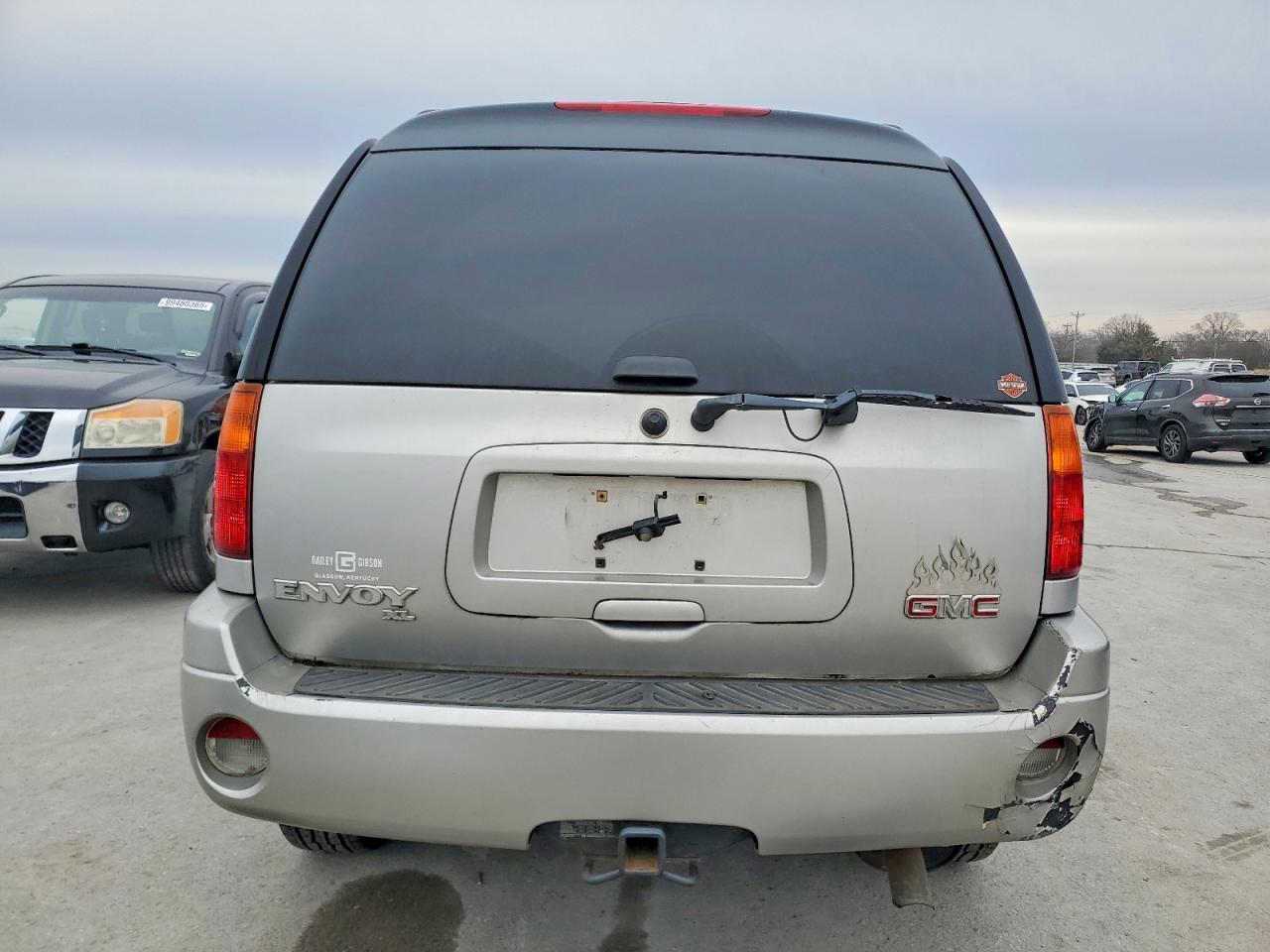 2004 GMC ENVOY XL photo 11
