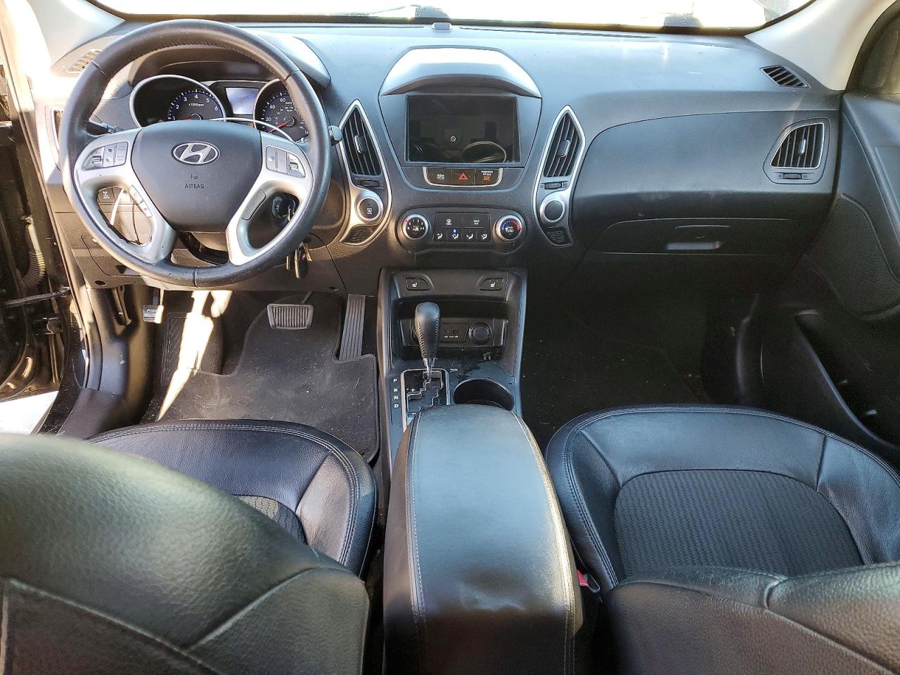 2013 HYUNDAI TUCSON GLS photo 8