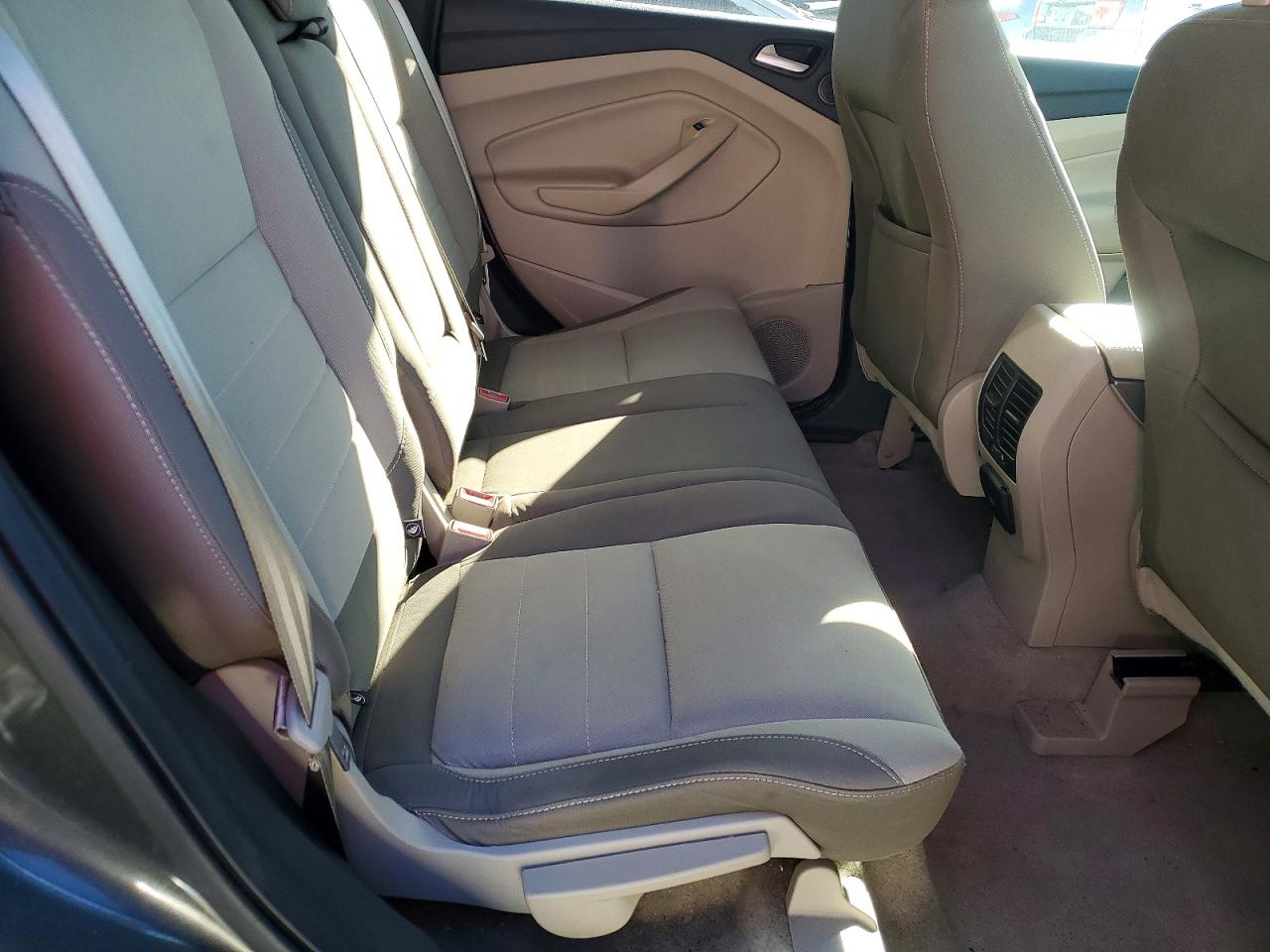 2016 FORD ESCAPE SE photo 11