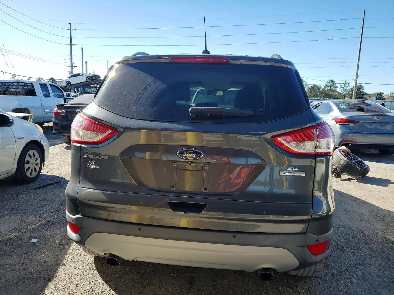 2016 FORD ESCAPE SE photo 6