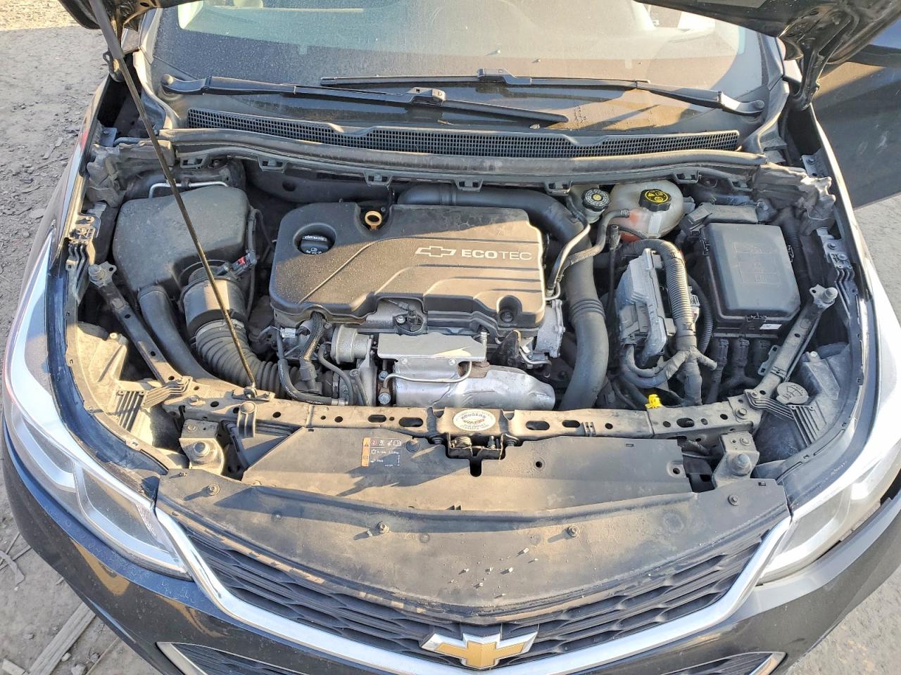 2016 CHEVROLET CRUZE LS photo 11