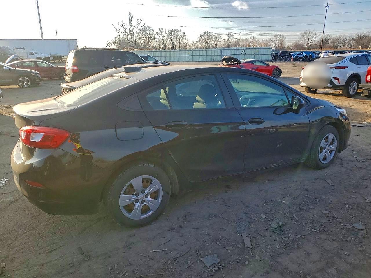 2016 CHEVROLET CRUZE LS photo 3