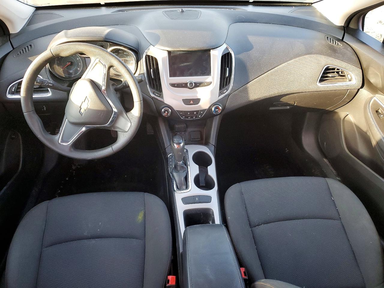 2016 CHEVROLET CRUZE LS photo 8