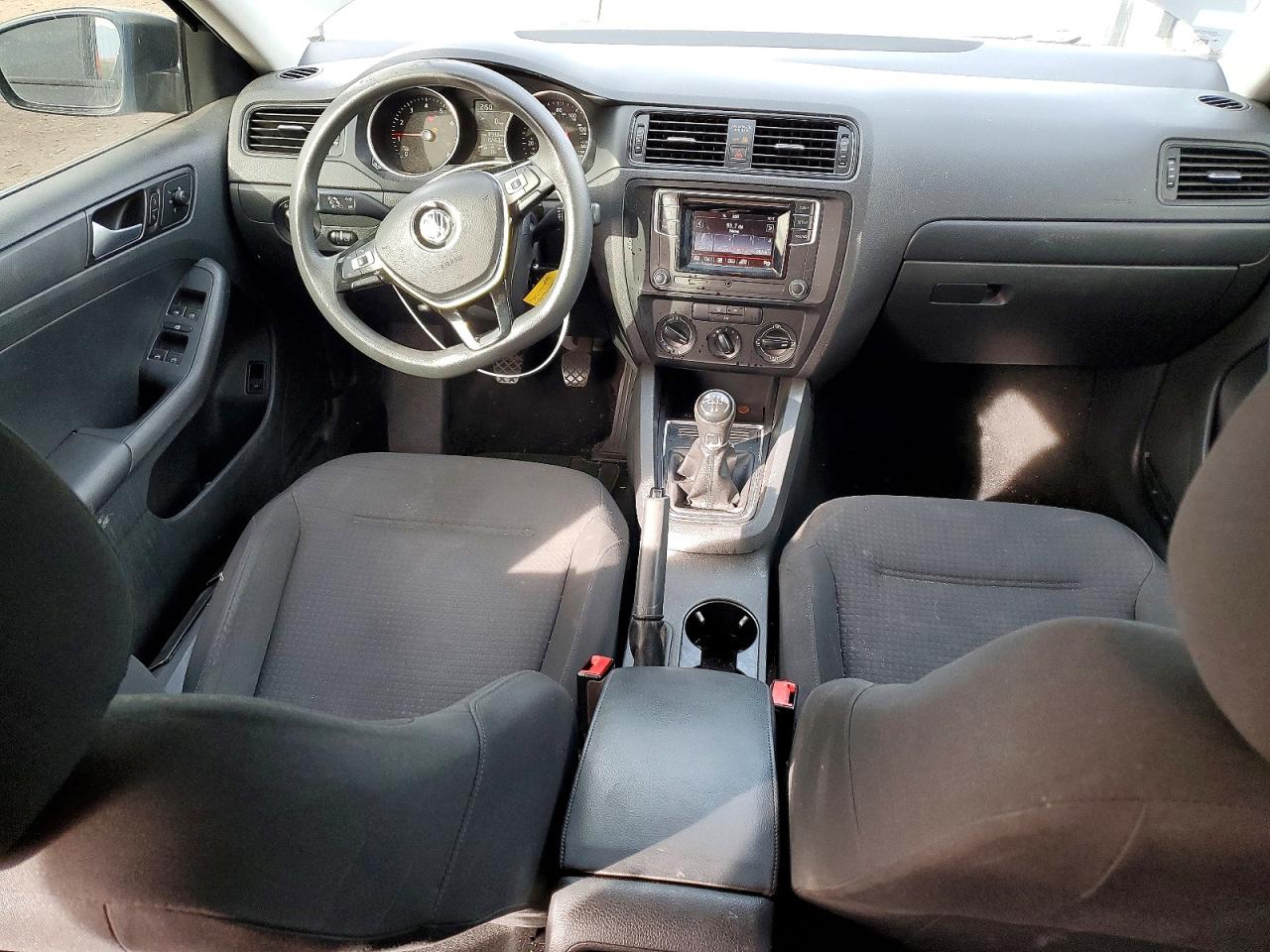 2016 VOLKSWAGEN JETTA S photo 29