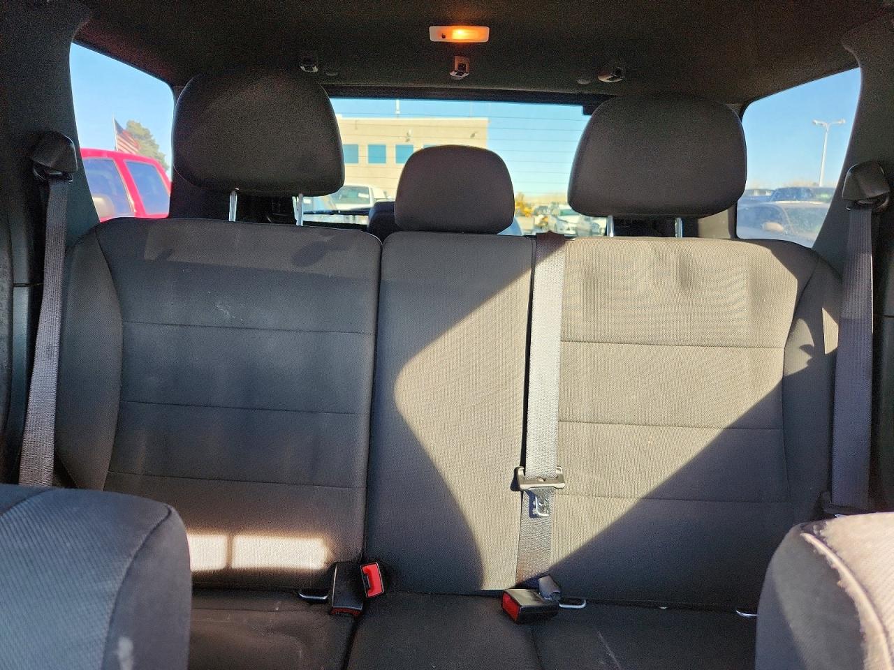 2012 FORD ESCAPE XLT photo 10