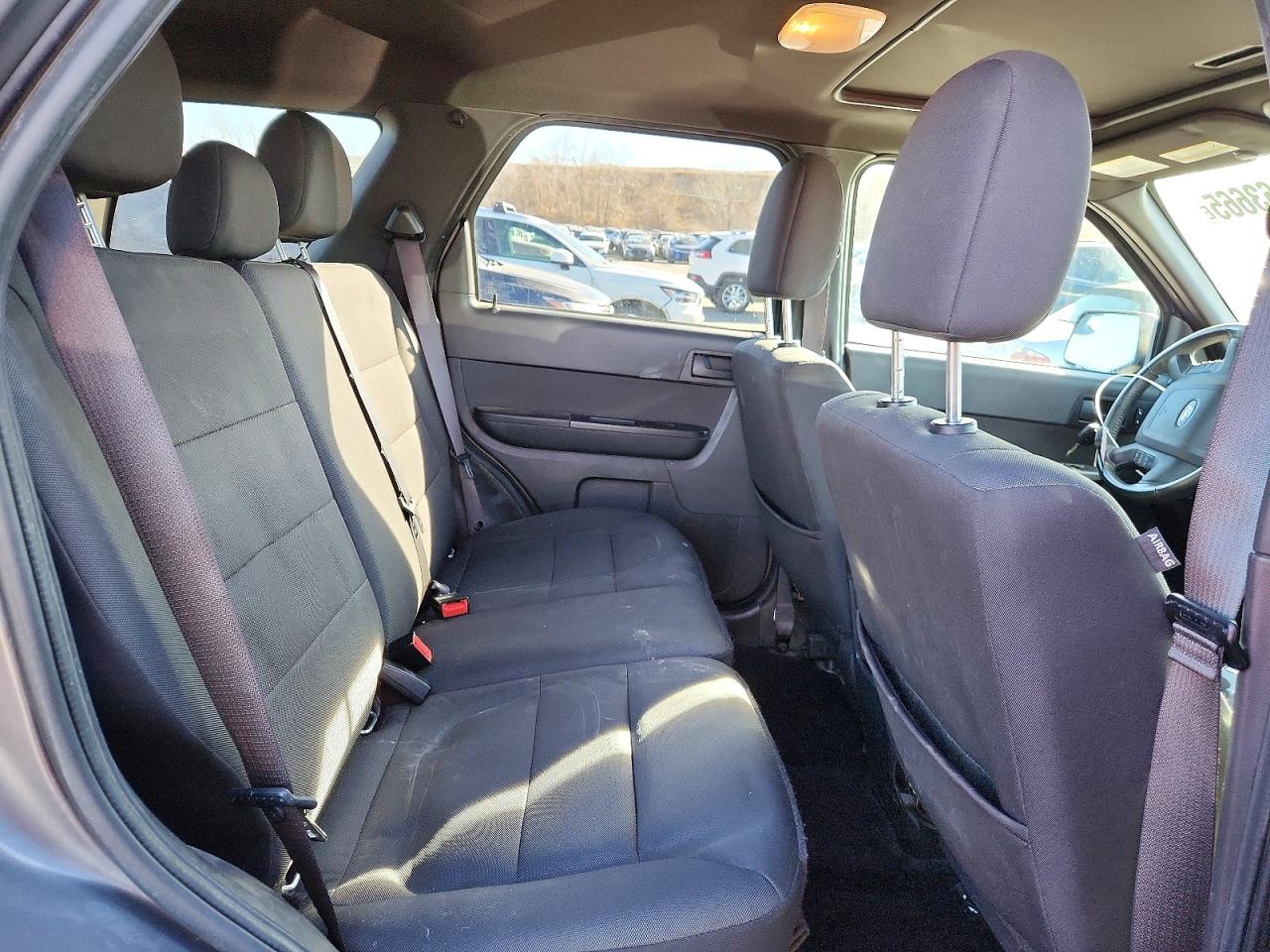 2012 FORD ESCAPE XLT photo 11