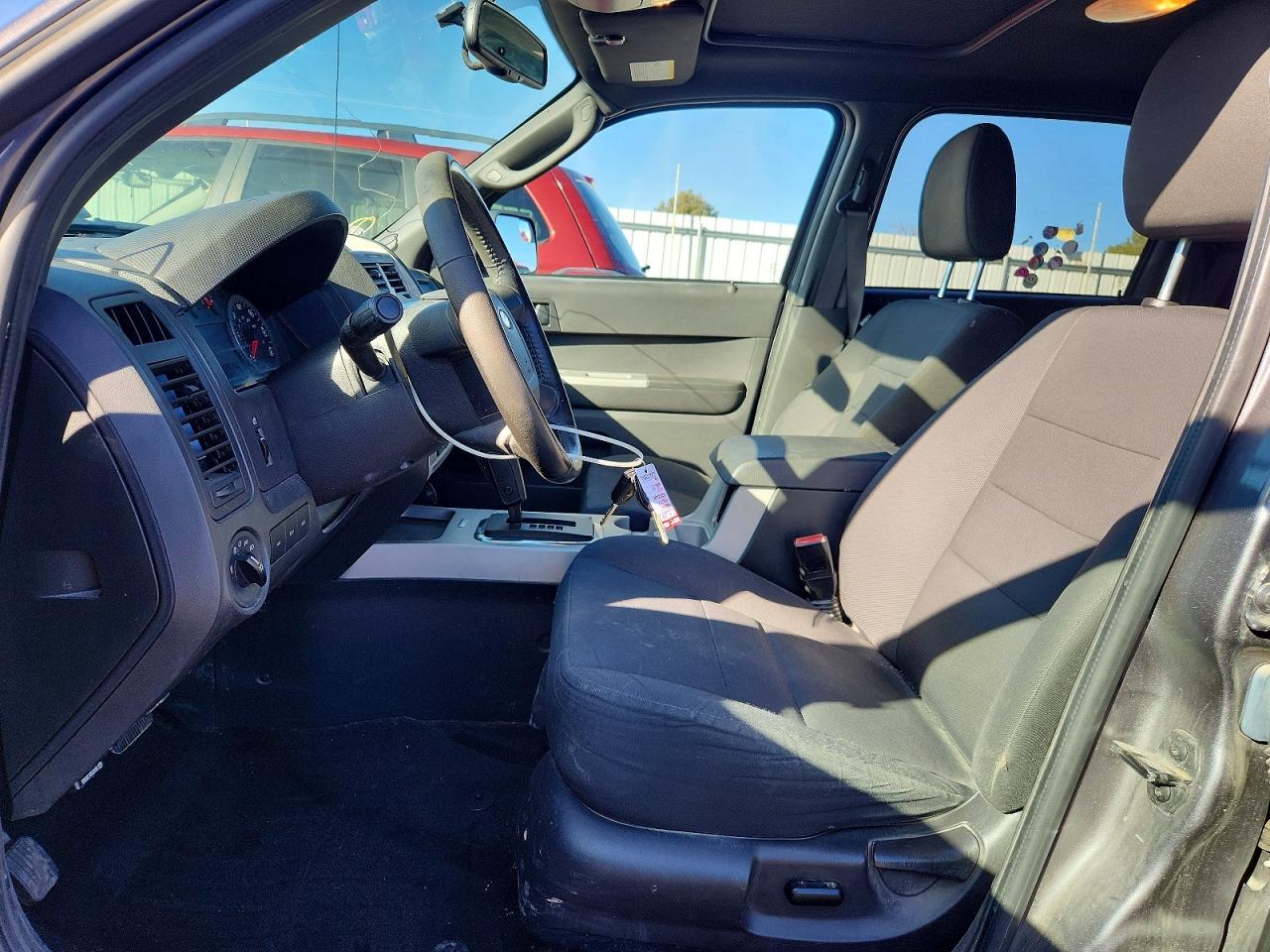 2012 FORD ESCAPE XLT photo 7