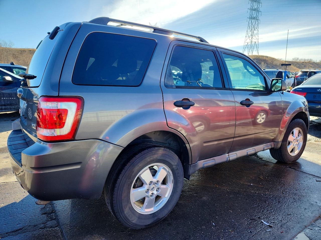 2012 FORD ESCAPE XLT photo 3