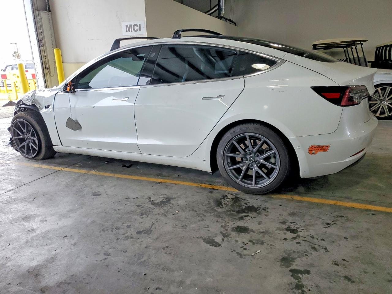 2020 TESLA MODEL 3 photo 2
