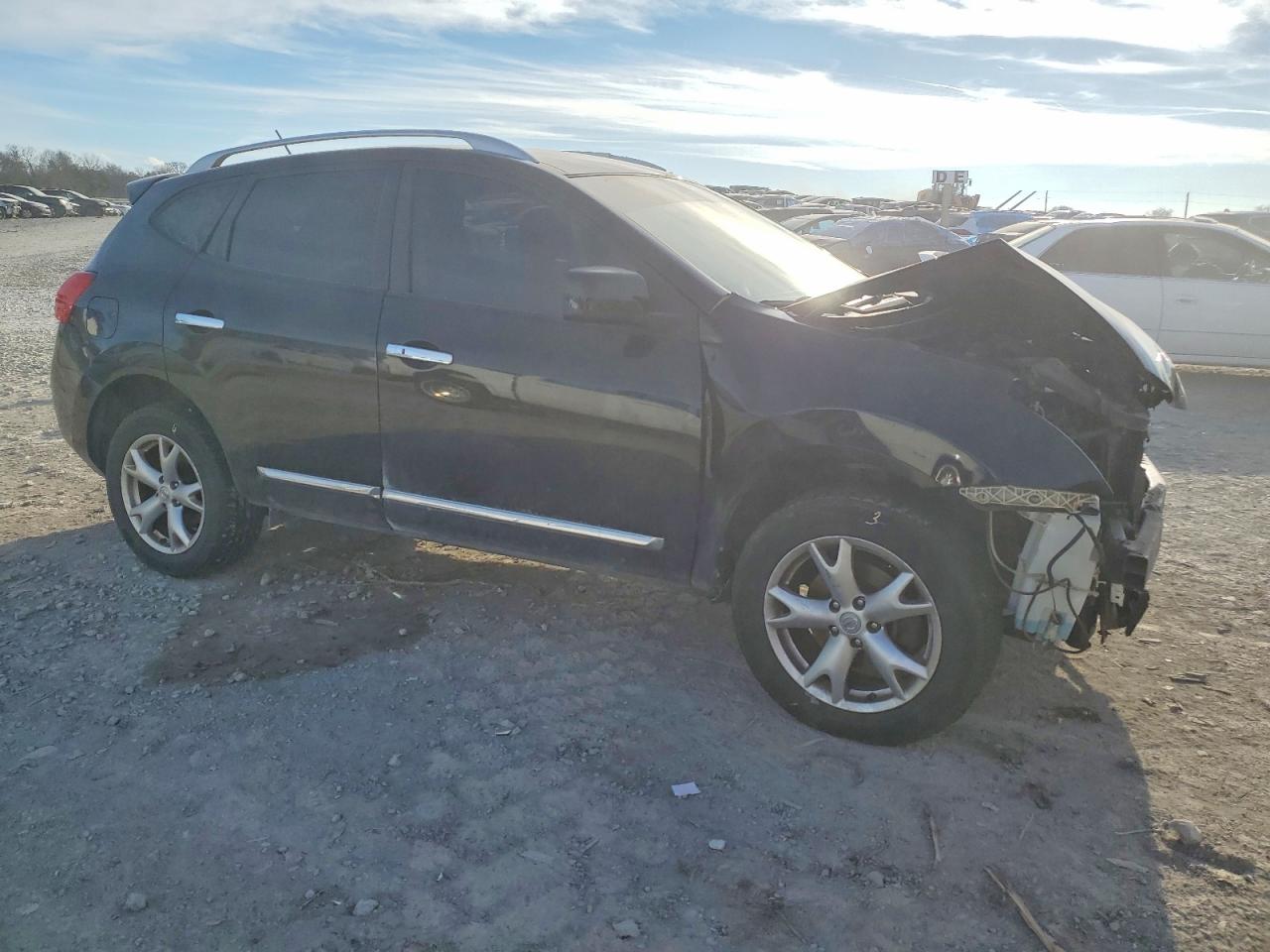 2011 NISSAN ROGUE S photo 4