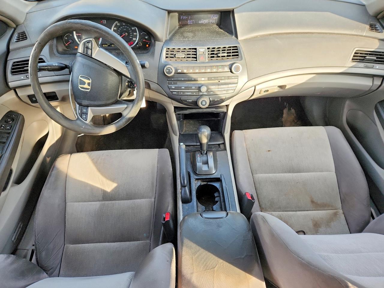 2008 HONDA ACCORD LX photo 8
