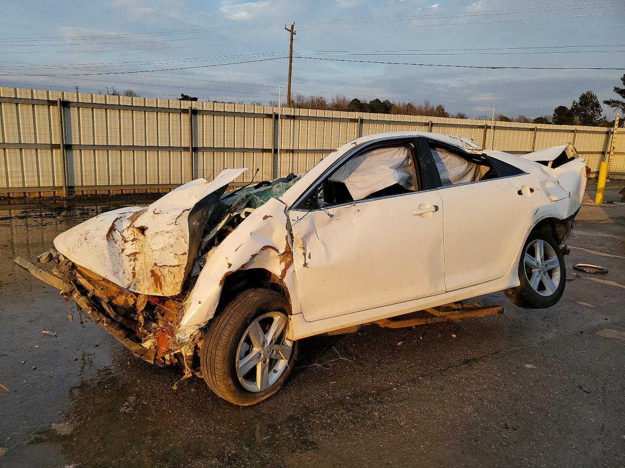 2012 TOYOTA CAMRY