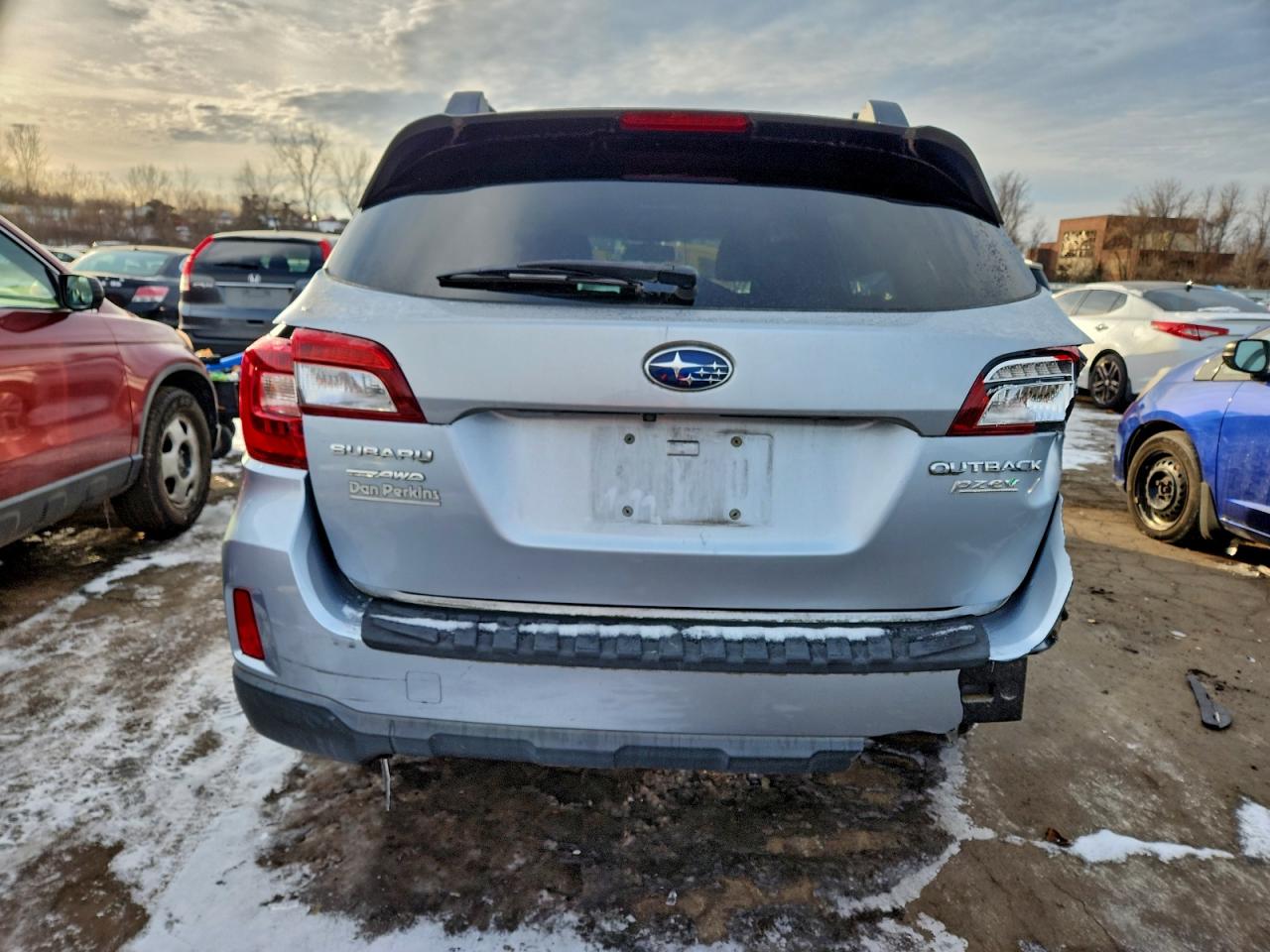 2015 SUBARU OUTBACK 2.5I PREMIUM photo 6
