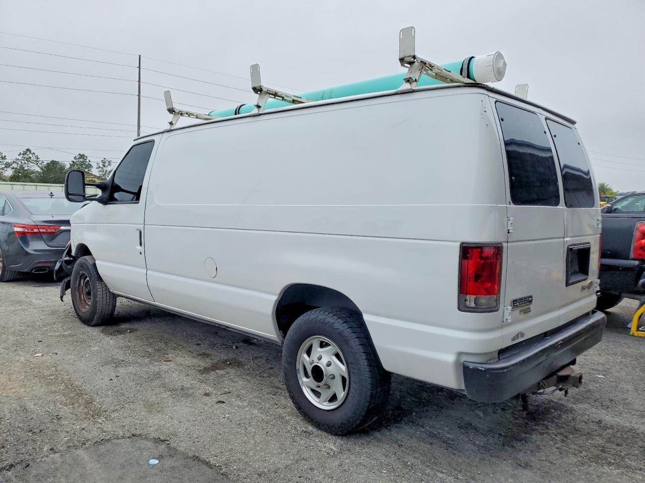 2014 FORD E250 UTILITY / SERVICE VAN photo 2