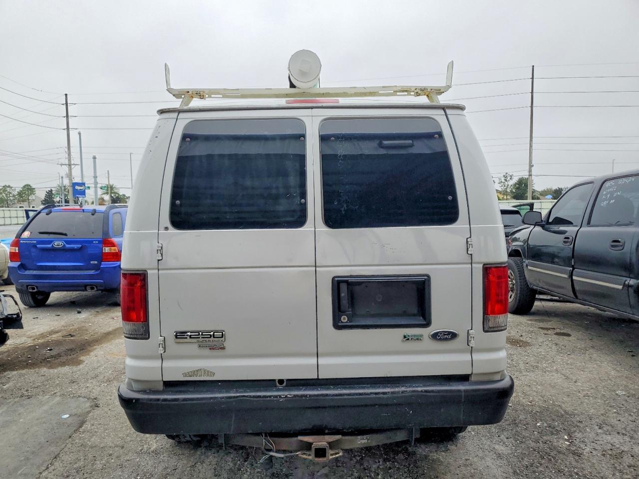 2014 FORD E250 UTILITY / SERVICE VAN photo 6
