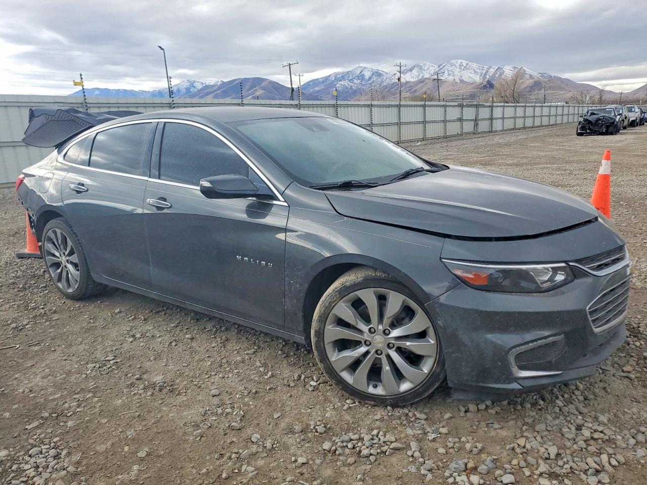 2016 CHEVROLET MALIBU PREMIER photo 4