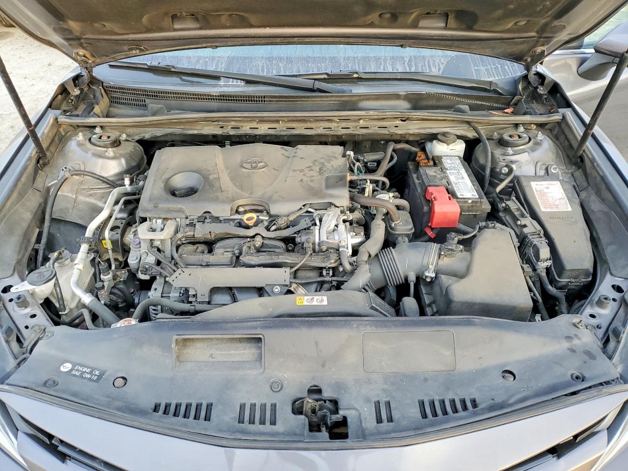 2020 TOYOTA CAMRY LE photo 11