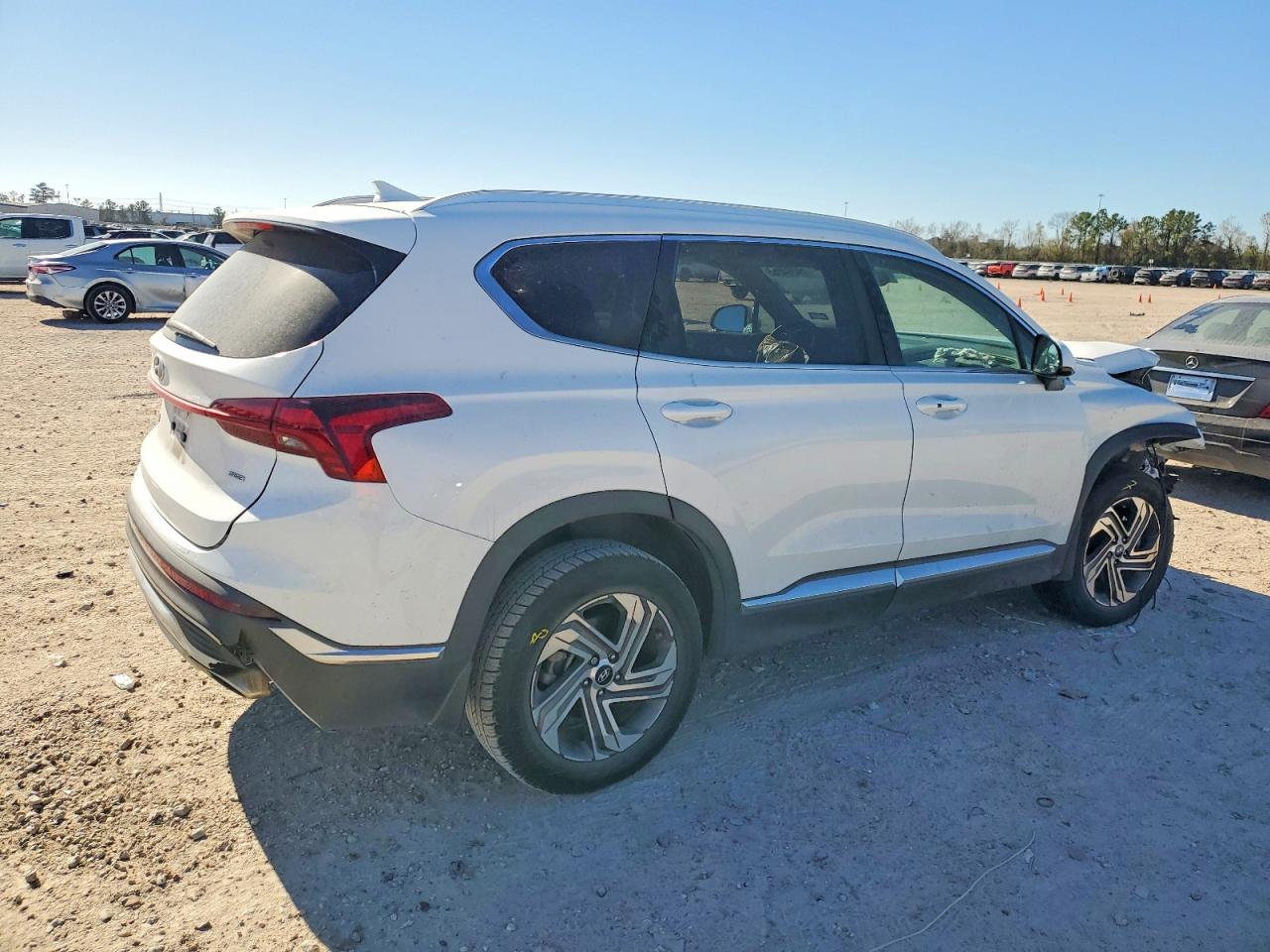 2022 HYUNDAI SANTA FE SEL photo 3