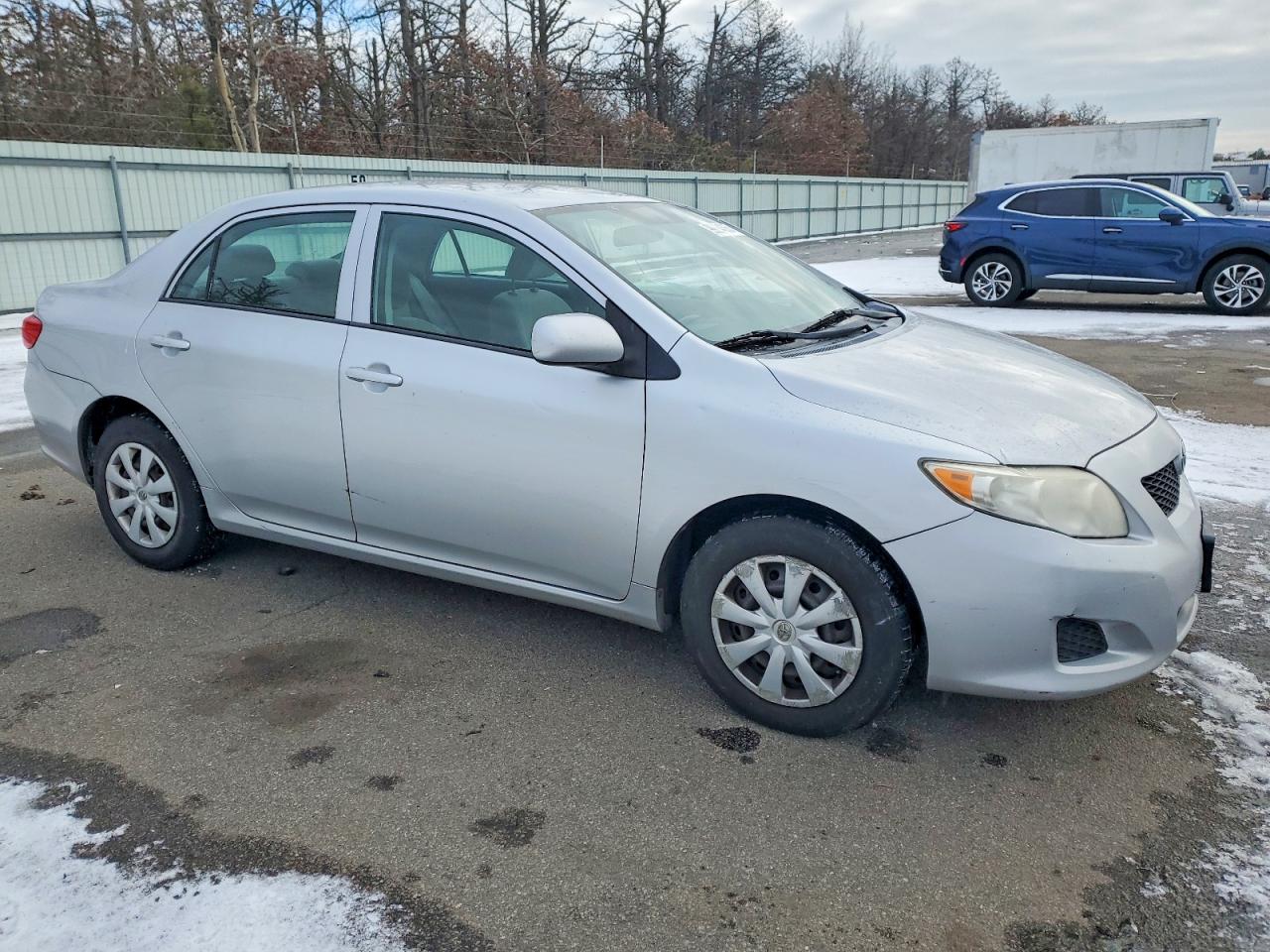 2010 TOYOTA COROLLA BASE photo 4