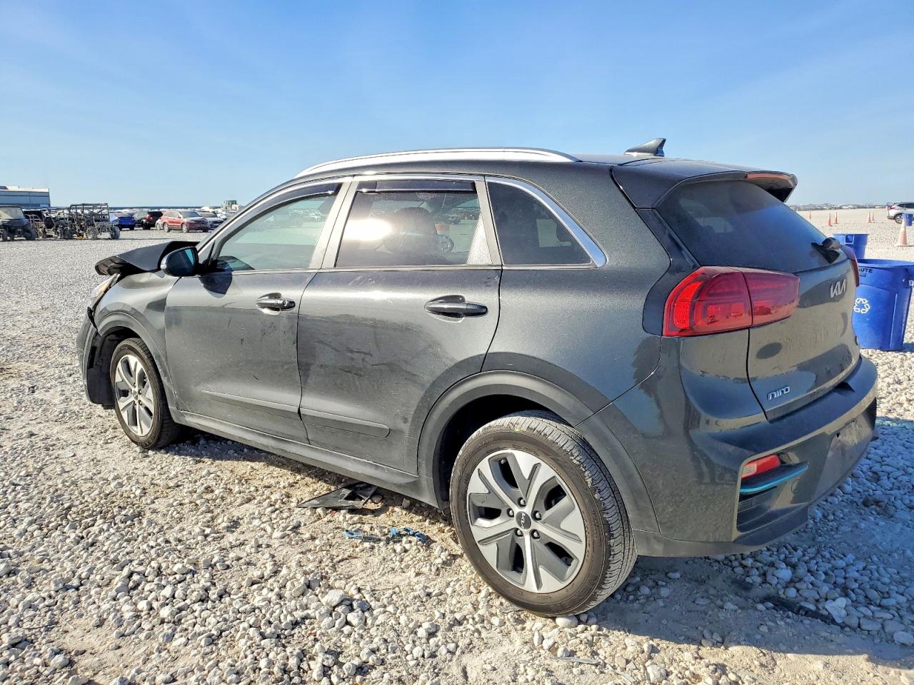 2022 KIA NIRO EX PREMIUM photo 2