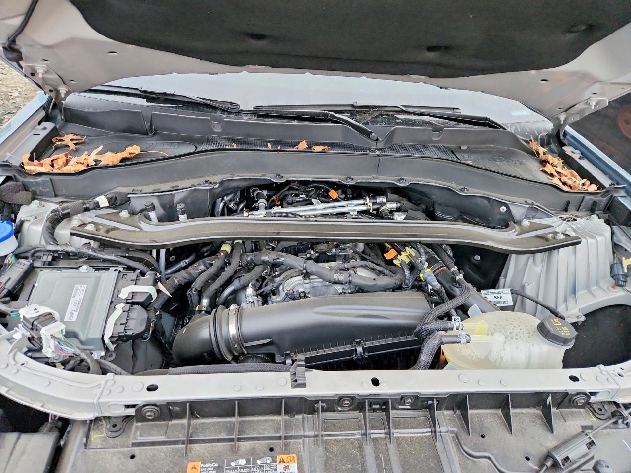 2025 FORD EXPLORER ST-LINE photo 12
