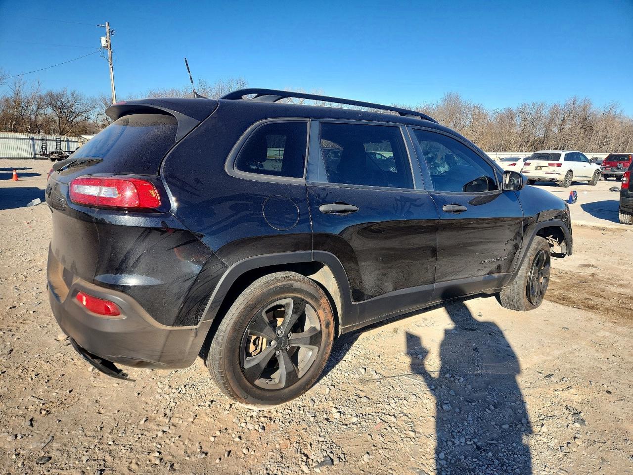 2016 JEEP CHEROKEE SPORT photo 3