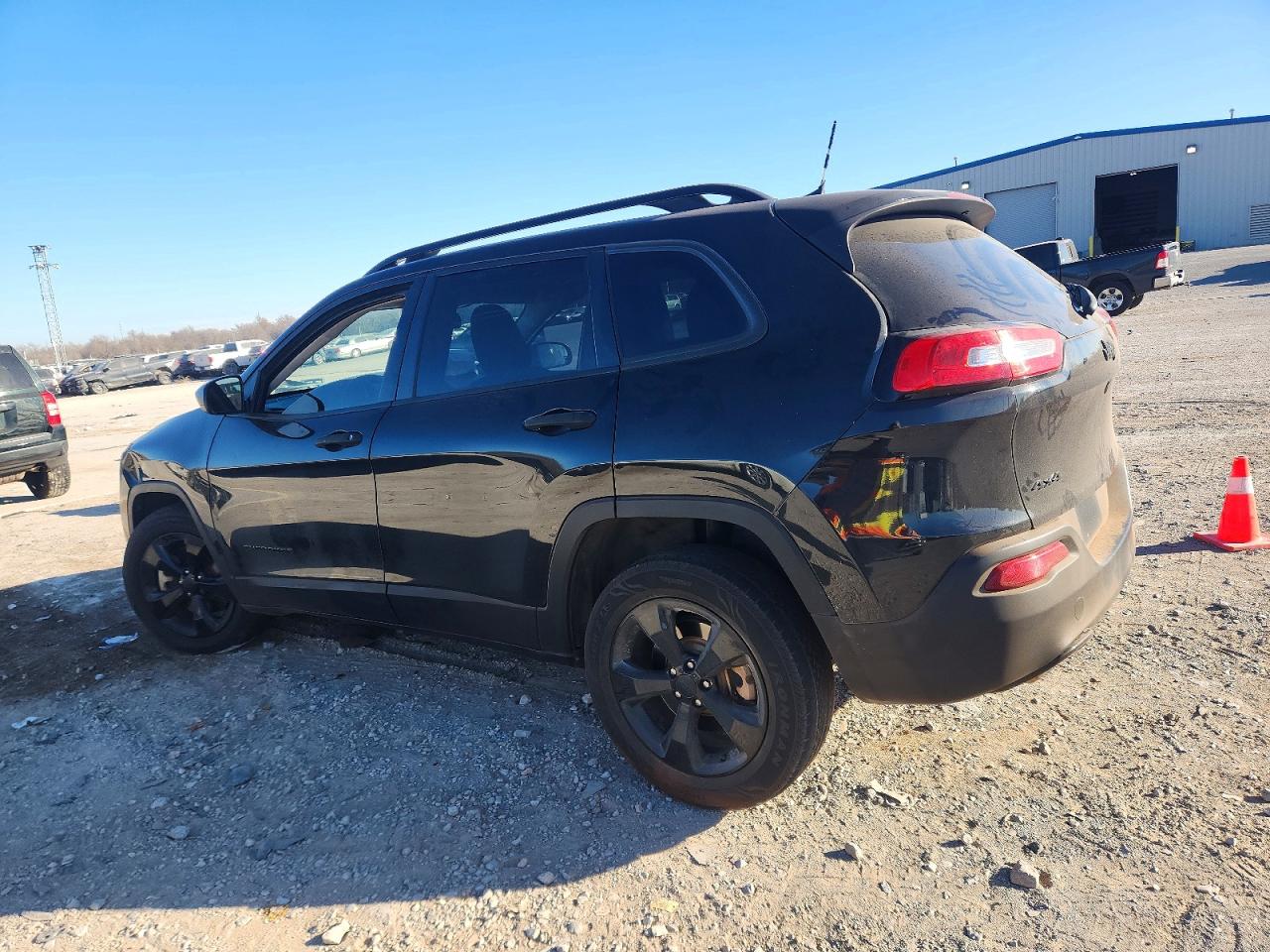 2016 JEEP CHEROKEE SPORT photo 2