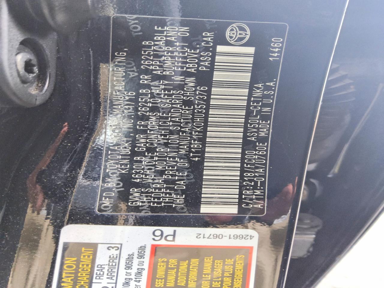 2017 TOYOTA CAMRY LE photo 34