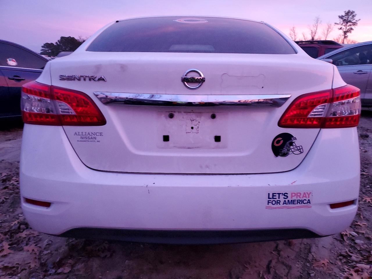 2015 NISSAN SENTRA S photo 6