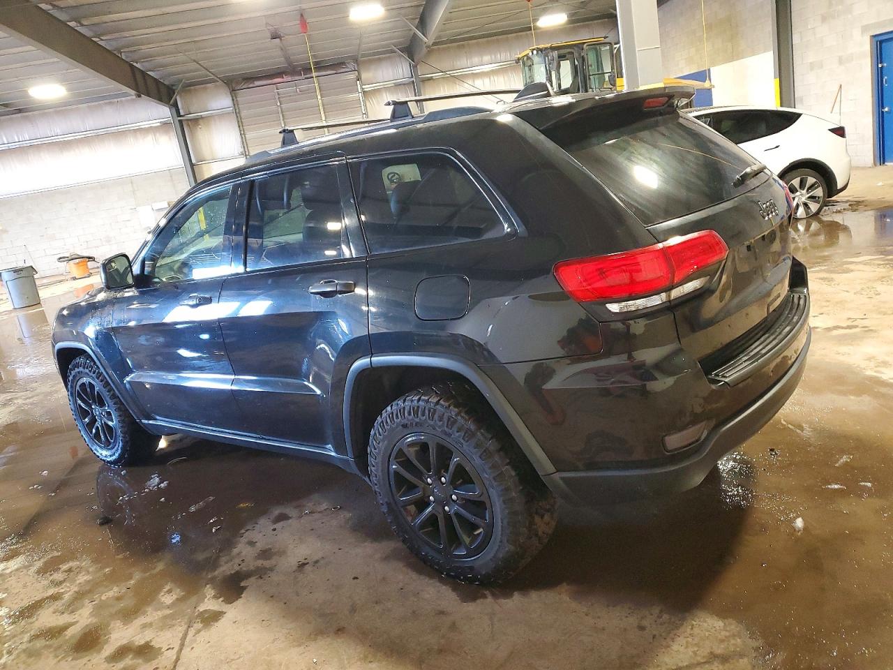 2015 JEEP GRAND CHEROKEE LIMITED photo 2