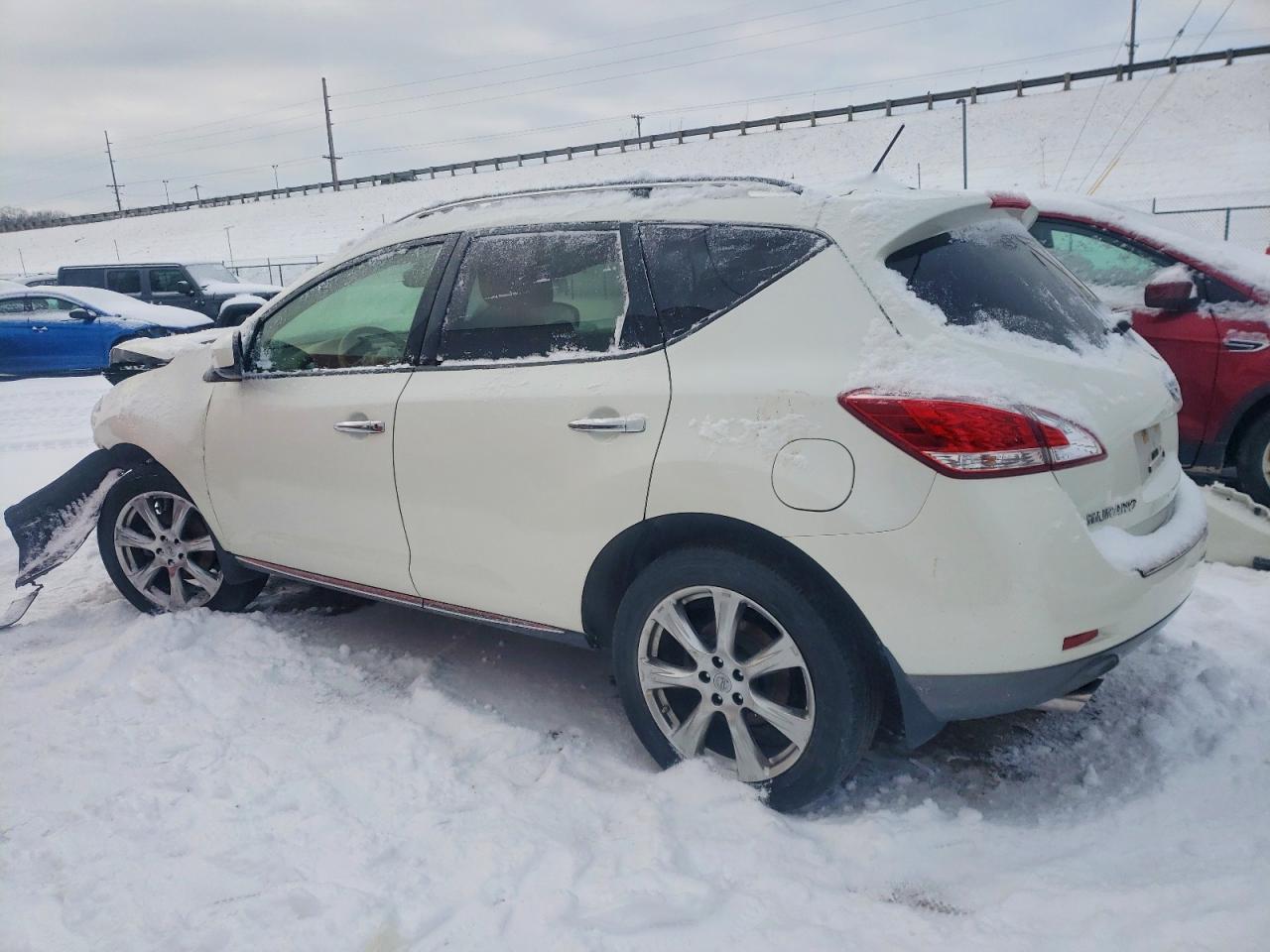 2014 NISSAN MURANO S photo 3