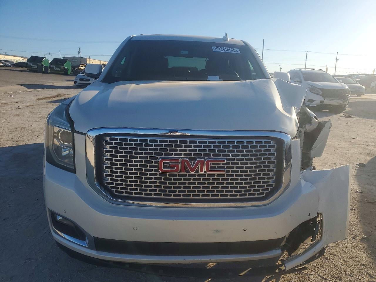 2015 GMC YUKON XL DENALI photo 5