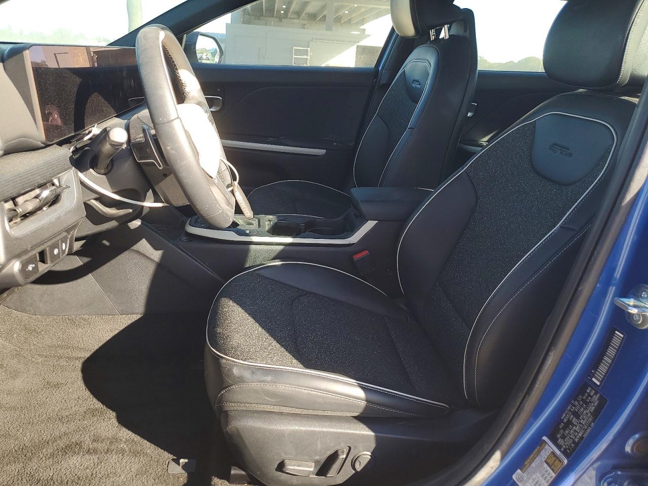 2025 KIA K4 GT LINE photo 7