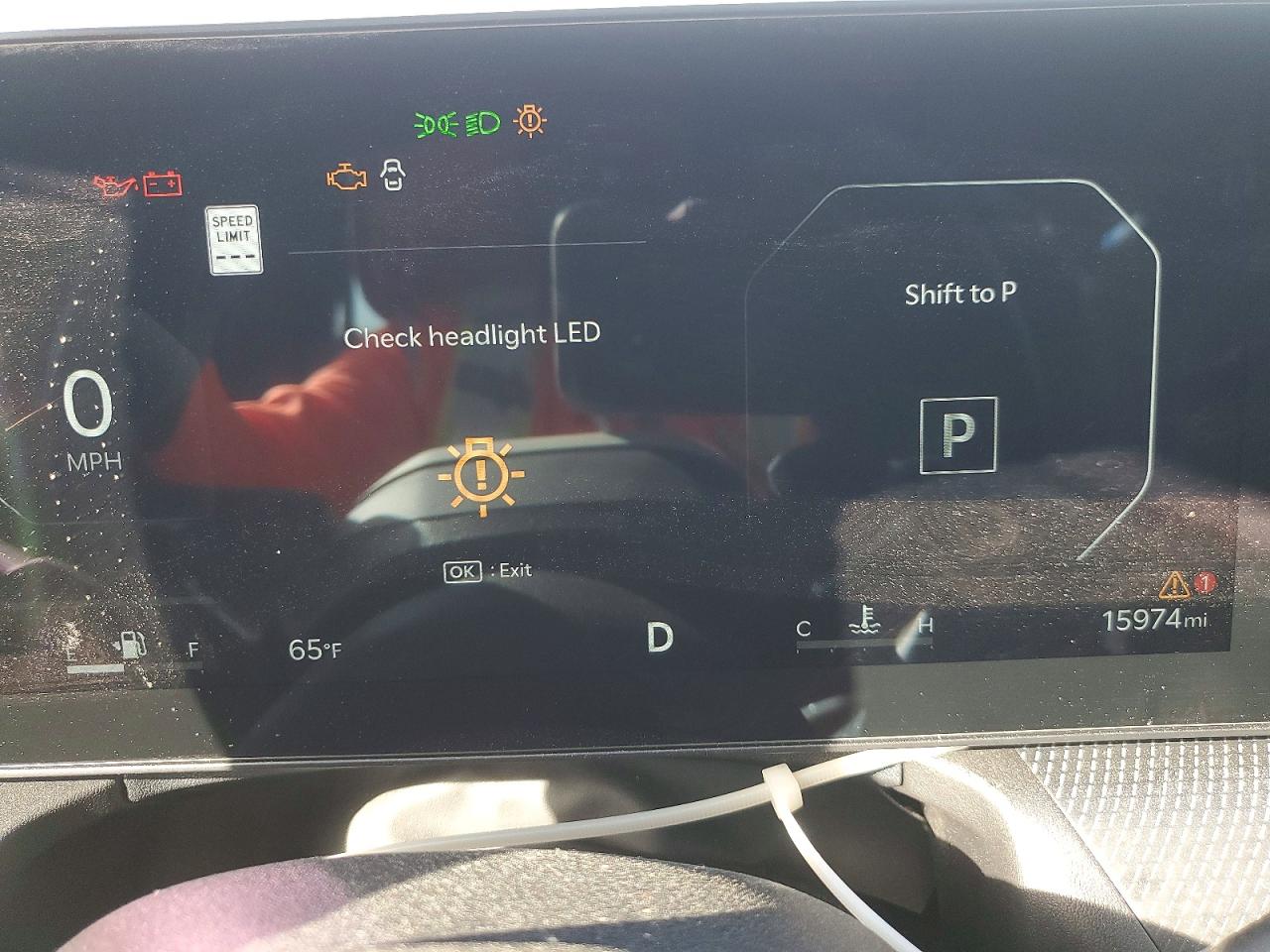 2025 KIA K4 GT LINE photo 9