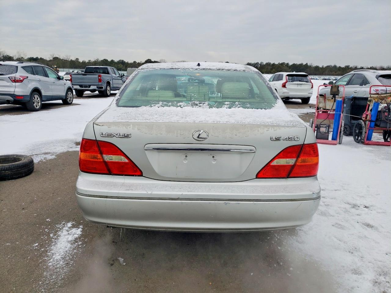 2001 LEXUS LS 430 photo 6