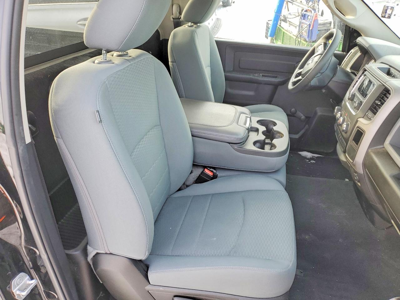 2019 RAM 1500 CLASSIC TRADESMAN photo 10