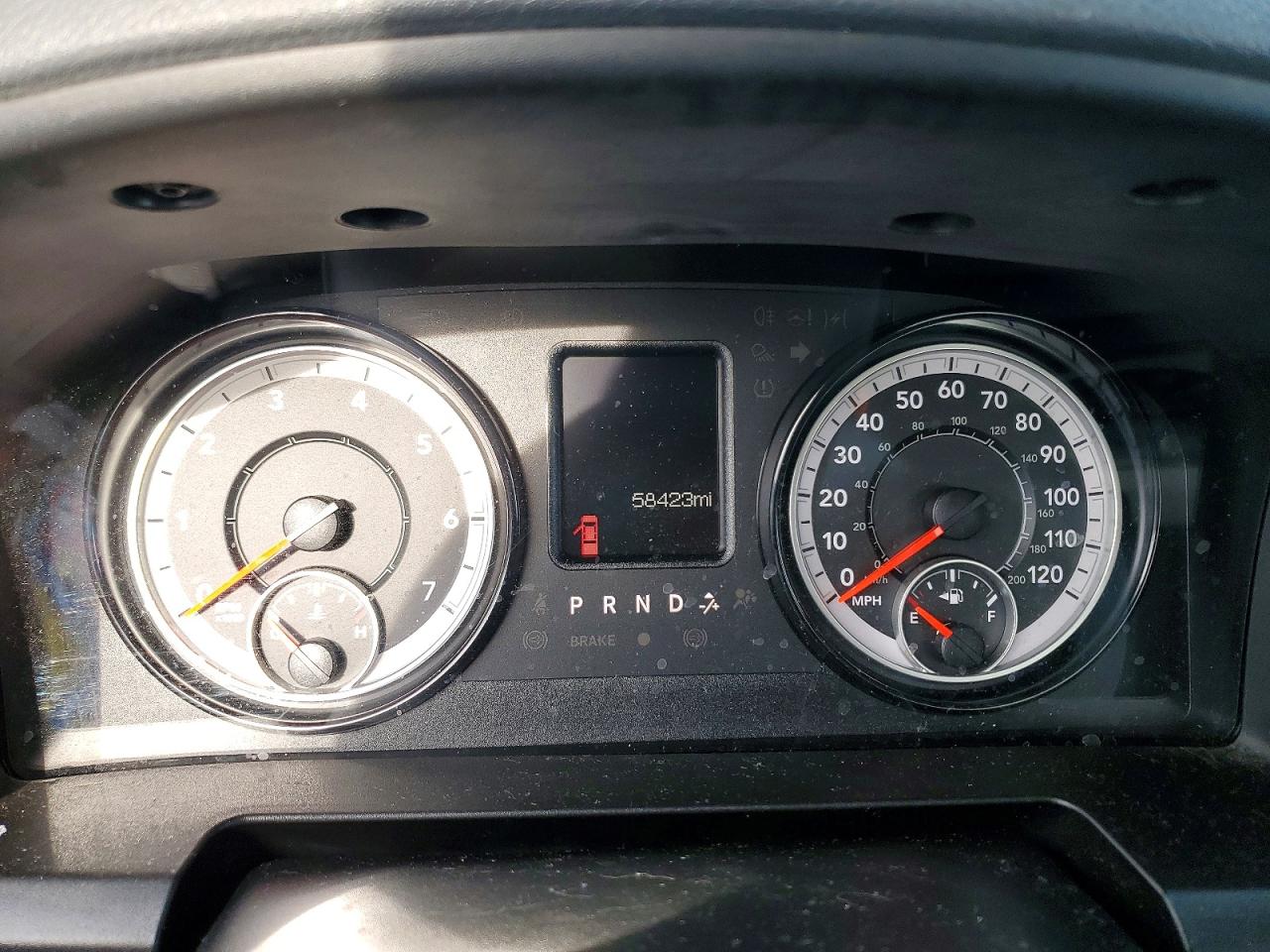 2019 RAM 1500 CLASSIC TRADESMAN photo 9