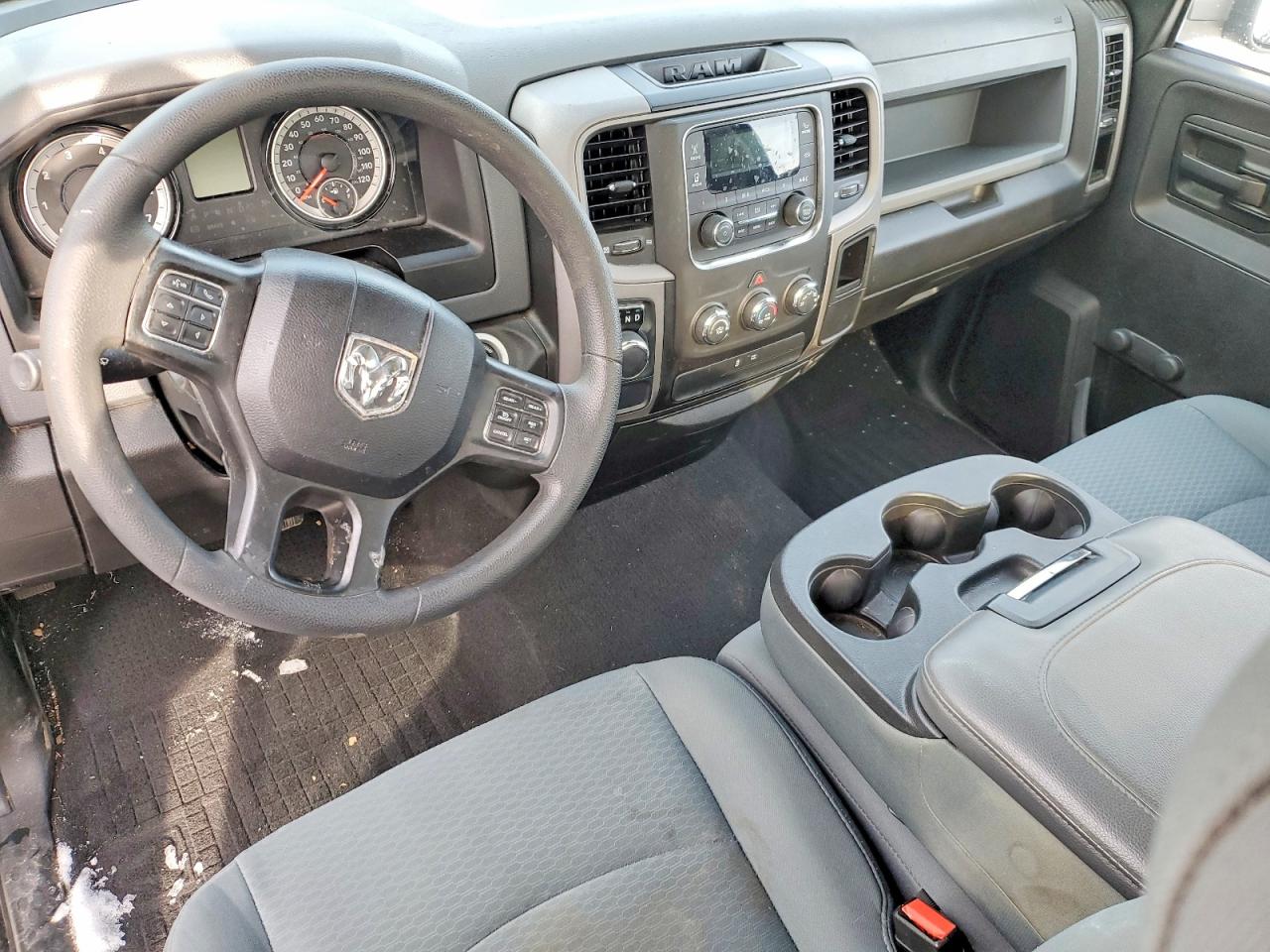 2019 RAM 1500 CLASSIC TRADESMAN photo 8