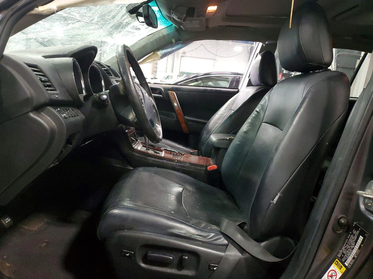 2011 TOYOTA HIGHLANDER LIMITED photo 7