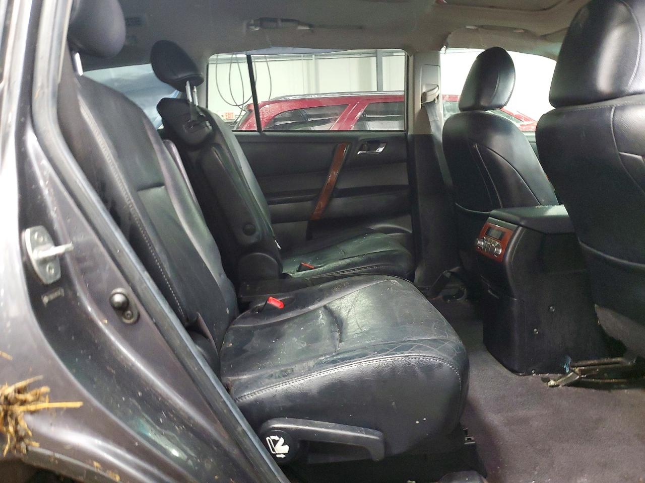 2011 TOYOTA HIGHLANDER LIMITED photo 11
