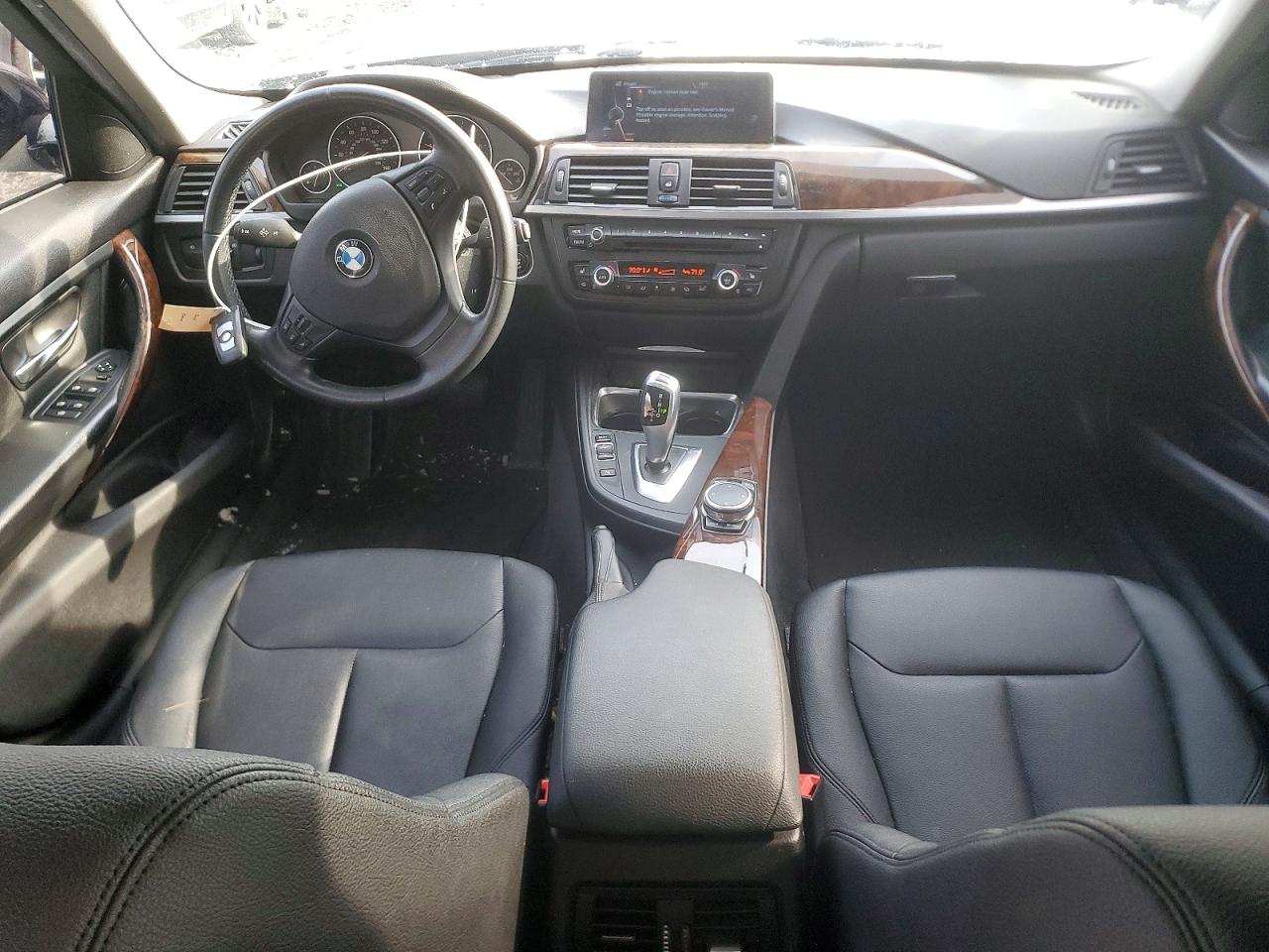 2015 BMW 320 I XDRIVE photo 8